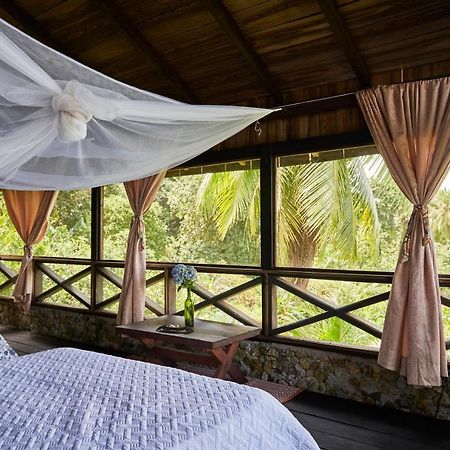 Casa Balae Hotell Nuquí Eksteriør bilde